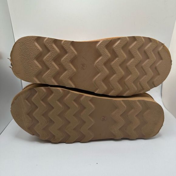 CUSHIONAIRE Women's Genuine Suede pull platform boot +Memory Foam 9 CHESTNUT - Picture 5 of 7